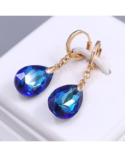 Набір ХР. Сережки та кулон на ланцюжку зі Swarovski синього кольору. Мед. золото 18К Ланцюжок: 40-45 см. Сережки: 35 мм.