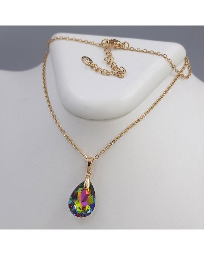 Набір ХР. Сережки та кулон на ланцюжку зі Swarovski кольору хамелеон. Мед. золото 18К Ланцюжок: 40-45 см. Сережки: 35 мм.