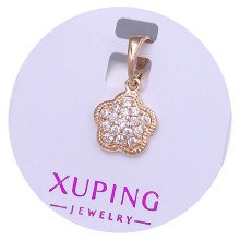 Кулон XР. Позолота 18К. Камені: білий циркон. Довжина: 15 мм. Ширина: 10 мм.