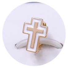Сережки-хрестики ХР з білою емаллю. Позолота 18К. Довжина: 13 мм. Ширина: 10 мм.