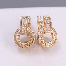 Сережки ХР. Позолота 18К. Камені: білий циркон. Довжина: 5 мм. Ширина: 10 мм.