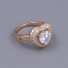 Каблучка XР. Позолота 18К. Камені: білий циркон. Є: Есть: 19р