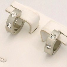 Сережки Stainless Steel. Сталь. Родій. Камені: білий циркон. Діаметр: 13 мм. Ширина: 4 мм.