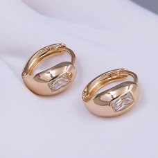 Сережки ХР. Позолота 18К. Камені: білий циркон. Діаметр: 13 мм. Ширина: 6 мм.