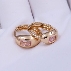 Сережки ХР. Позолота 18К. Камені: рожевий циркон. Діаметр: 13 мм. Ширина: 6 мм.