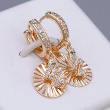 Сережки ХР. Позолота 18К. Камені: білий циркон. Довжина: 30 мм. Ширина: 13 мм.