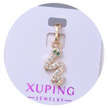 Кулон XР. Позолота 18К. Камені: циркон. Довжина: 19 мм. Ширина: 7 мм.