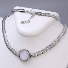 Ланцюжок із кулоном Stainless Steel з білою емаллю. Сталь. Родій. Довжина: 46.5-51 см