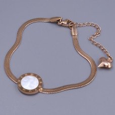 Браслет Stainless Steel з білою емаллю. Сталь. Позолота ЧВ. Довжина: 18-23 см Ширина: 14 мм.