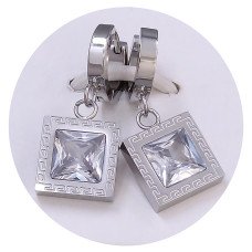 Сережки Stainless Steel. Сталь. Родій. Камені: білий циркон. Довжина: 31 мм. Ширина: 14 мм.