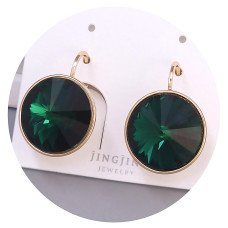 Сережки XР. Позолота 18К. Камені: Swarovski темно-зеленого кольору. Довжина: 20 мм. Ширина: 15 мм.