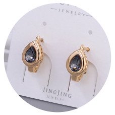 Сережки XР. Позолота 18К. Камені: Swarovski. Довжина: 17 мм. Ширина: 8 мм.