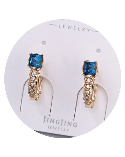 Сережки XР. Позолота 18К. Камені: Swarovski та циркон. Довжина: 16 мм. Ширина: 5 мм.