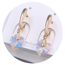 Сережки XР. Позолота 18К. Камені: Swarovski бензинового кольору. Довжина: 29 мм. Ширина: 11 мм.