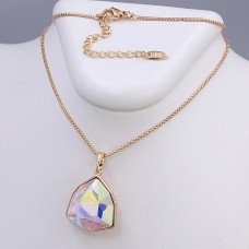 Кулон на ланцюжку XР. Позолота 18К. Камені: Swarovski. Діаметр кулона: 18 мм Довжина ланцюжка: 39.5-44.5 мм