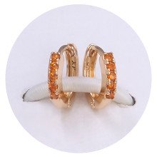 Сережки ХР. Позолота 18К. Камені: циркон. Діаметр: 11 мм. Ширина: 2 мм.