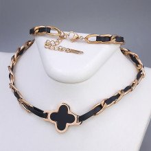 Ланцюжок із кулоном Stainless Steel. Сталь. Позолота ЧВ. Довжина ланцюжка: 44.5-49.5 см.
