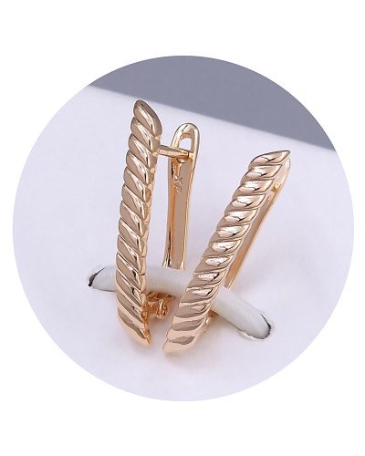 Сережки ХР M&L. Позолота 18К. Довжина: 24 мм. Ширина: 3 мм.
