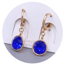 Сережки XР. Позолота 18К. Камені: Swarovski синього кольору. Довжина: 26 мм. Ширина: 10 мм.