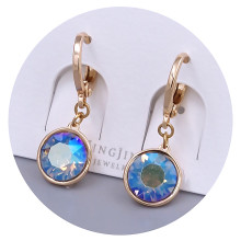Сережки XР. Позолота 18К. Камені: Swarovski, хамелеон. Довжина: 26 мм. Ширина: 10 мм.
