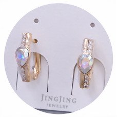 Сережки XР. Позолота 18К. Камені: Swarovski бензинового кольору та білий циркон. Довжина: 16 мм. Ширина: 5 мм.