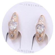 Сережки XР. Позолота 18К. Камені: Swarovski та циркон білого кольору. Довжина: 18 мм. Ширина: 6 мм.