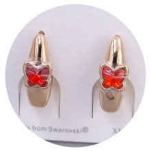 Сережки XР. Позолота 18К. Swarovski червоного кольору. Довжина: 18 мм. Ширина: 6 мм.