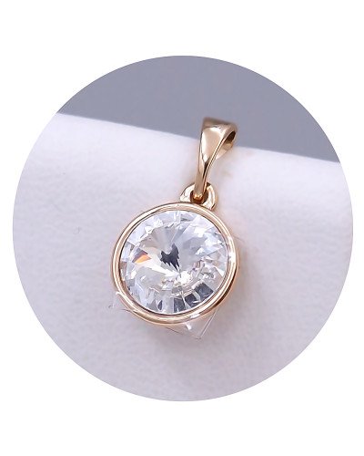 Кулон XР. Позолота 18К. Камені: Swarovski білого кольору. Довжина: 17 мм. Ширина: 10 мм.