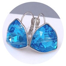 Сережки ХР. Родій. Камені: Swarovski блакитного кольору. Довжина: 20 мм. Ширина: 18 мм.