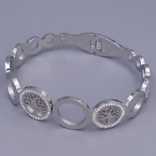 Жорсткий браслет Stainless Steel. Сталь. Родій. Камені: білий циркон. Діаметр: 65 мм