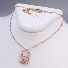 Ланцюжок з кулоном Stainless Steel з білою емаллю. Сталь. Позолота ЧВ. Довжина ланцюжка: 39.5-44.5 см.