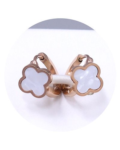 Сережки Stainless Steel з білою емаллю. Сталь. Позолота ЧВ. Діаметр: 13 мм. Ширина: 10 мм.