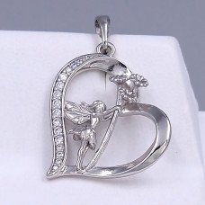 Кулон XР. Родій. Камені: циркон. Довжина: 33 мм. Ширина: 25 мм.