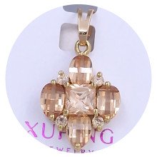 Кулон XР. Позолота 18К. Камені: циркон. Довжина: 25 мм. Ширина: 14 мм.