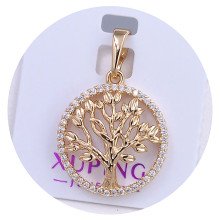 Кулон XР. Позолота 18К. Камені: білий циркон. Довжина: 26 мм. Ширина: 18 мм.