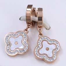 Сережки Stainless Steel з білою емаллю. Сталь. Позолота ЧВ. Камені: білий циркон. Довжина: 33 мм. Ширина: 16 мм.
