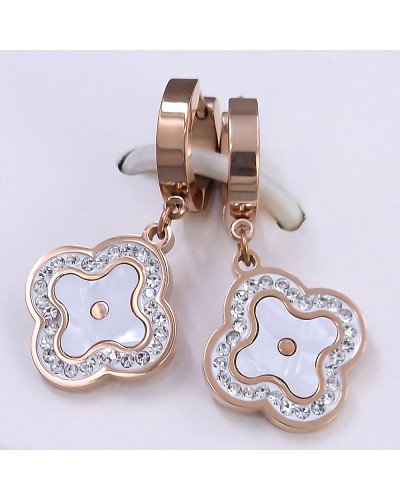 Сережки Stainless Steel з білою емаллю. Сталь. Позолота ЧВ. Камені: білий циркон. Довжина: 33 мм. Ширина: 16 мм.