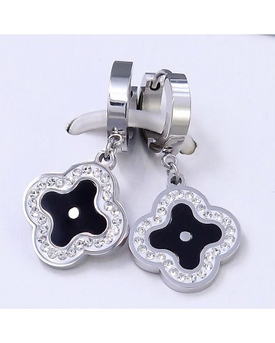 Сережки Stainless Steel із чорною емаллю. Сталь. Родій. Камені: білий циркон. Довжина: 33 мм. Ширина: 16 мм.
