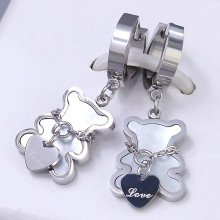 Сережки Stainless Steel з білою емаллю. Сталь. Родій. Довжина: 32 мм. Ширина: 13 мм.