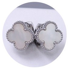 Сережки Stainless Steel з білою емаллю. Сталь. Родій. Діаметр: 13 мм. Ширина: 16 мм.