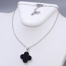 Ланцюжок з кулоном Stainless Steel із чорною емаллю. Сталь. Родій. Довжина ланцюжка: 40-45 см.