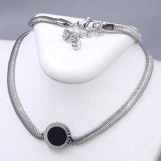 Ланцюжок з кулоном Stainless Steel із чорною емаллю. Сталь. Родій. Довжина ланцюжка: 45-50 см.