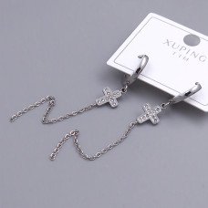 Сережки Stainless Steel. Сталь. Родій. Камені: білий циркон. Довжина: 75 мм. Ширина: 8 мм.