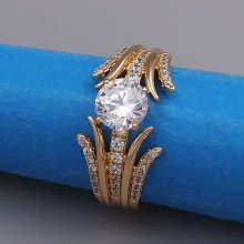 Каблучка XР. Позолота 18К. Камені: білий циркон. Є: 17р 18р 19р 20р