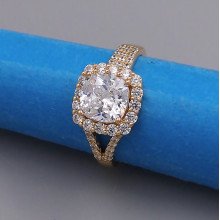 Каблучка XР. Позолота 18К. Камені: білий циркон. Є: 17р 18р 19р 20р