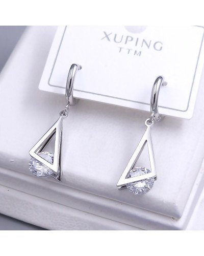 Сережки Stainless Steel. Сталь. Родій. Камені: білий циркон. Довжина: 32 мм. Ширина: 10 мм.