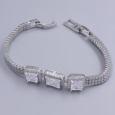 Браслет ХР. Родій. Камені: білий циркон. Довжина: 17-19 см. Ширина: 11 мм