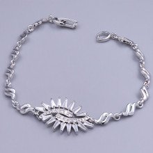 Браслет ХР. Родій. Камені: білий циркон. Довжина: 19 см. Ширина: 15 мм