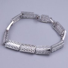 Браслет ХР. Родій. Камені: білий циркон. Довжина: 16.5-19 см. Ширина: 8 мм