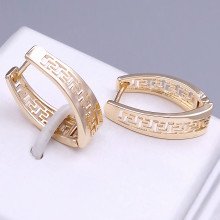 Сережки TSATSA. Під золото 18К. Довжина: 24 мм. Ширина: 9 мм.